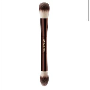 Hourglass ambient lightning edit brush